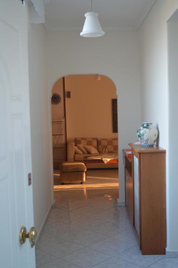 Marina'S Apartment เทสซาโลนิกิ ภายนอก รูปภาพ